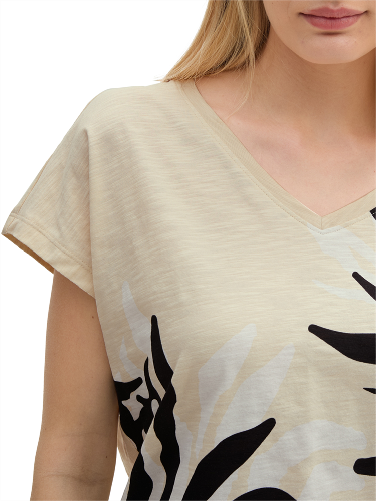 T-shirt placement print - 1046442