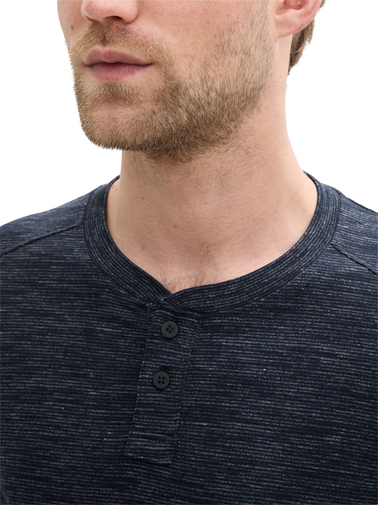 injected t-shirt henley - 1045672
