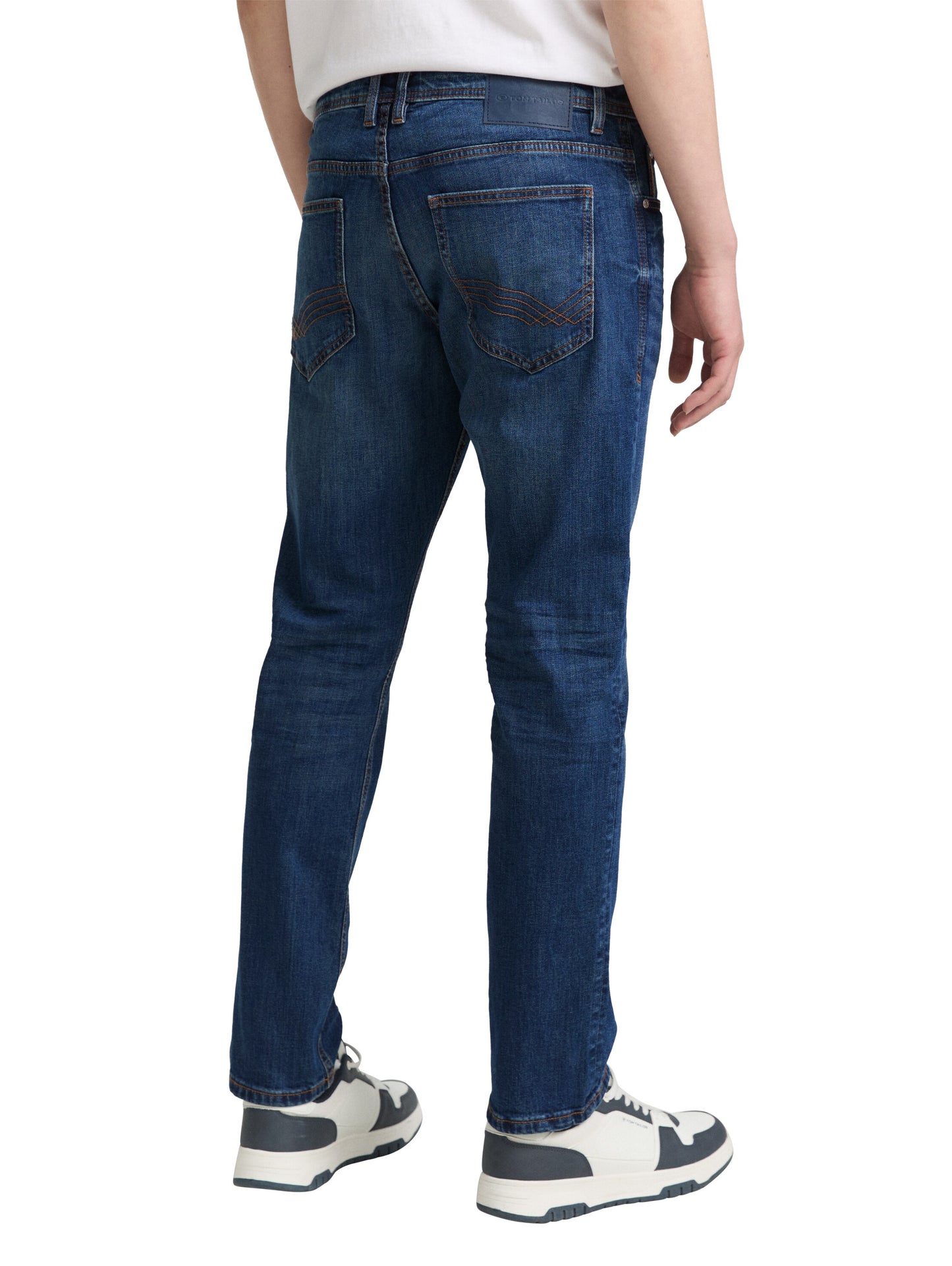 TTJOSH REGULAR - 1047978
