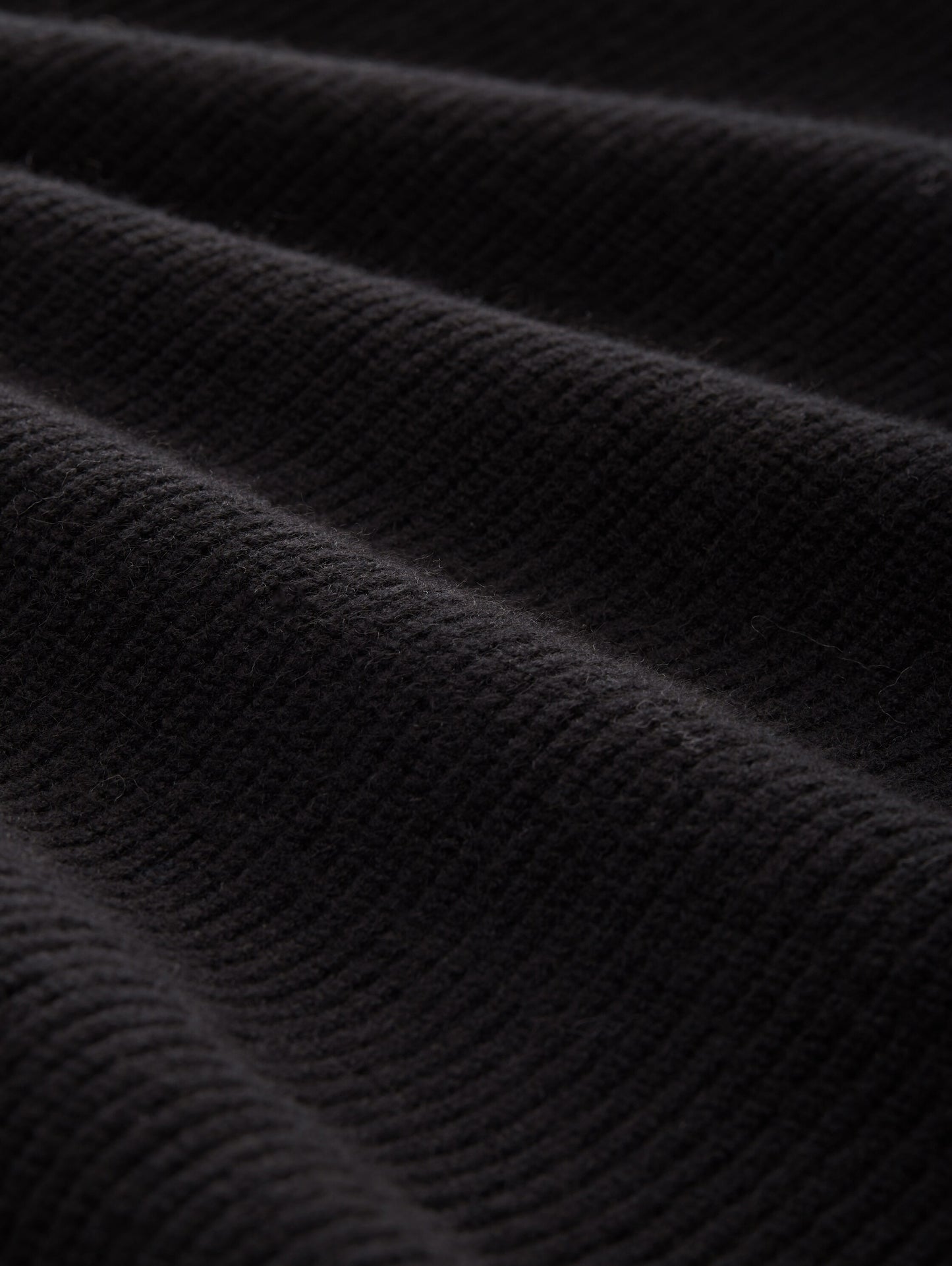 Knit sleeveless crew-neck - 1034080