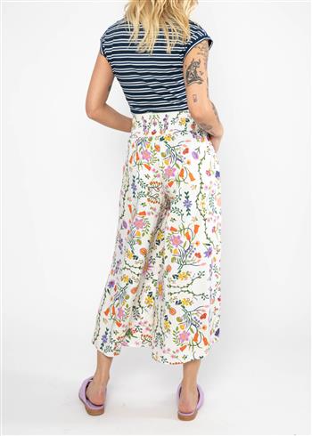 In Full Bloom - 001251-107