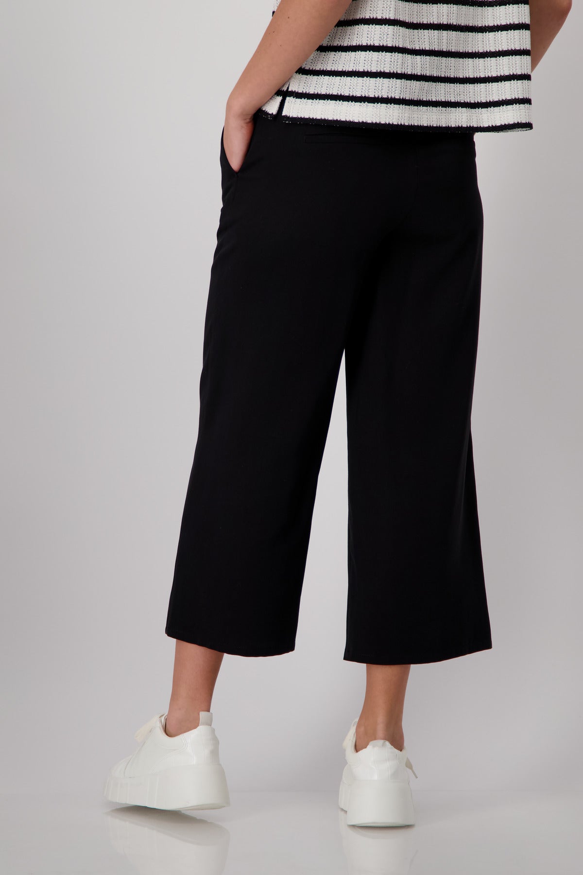 Hose - 408723