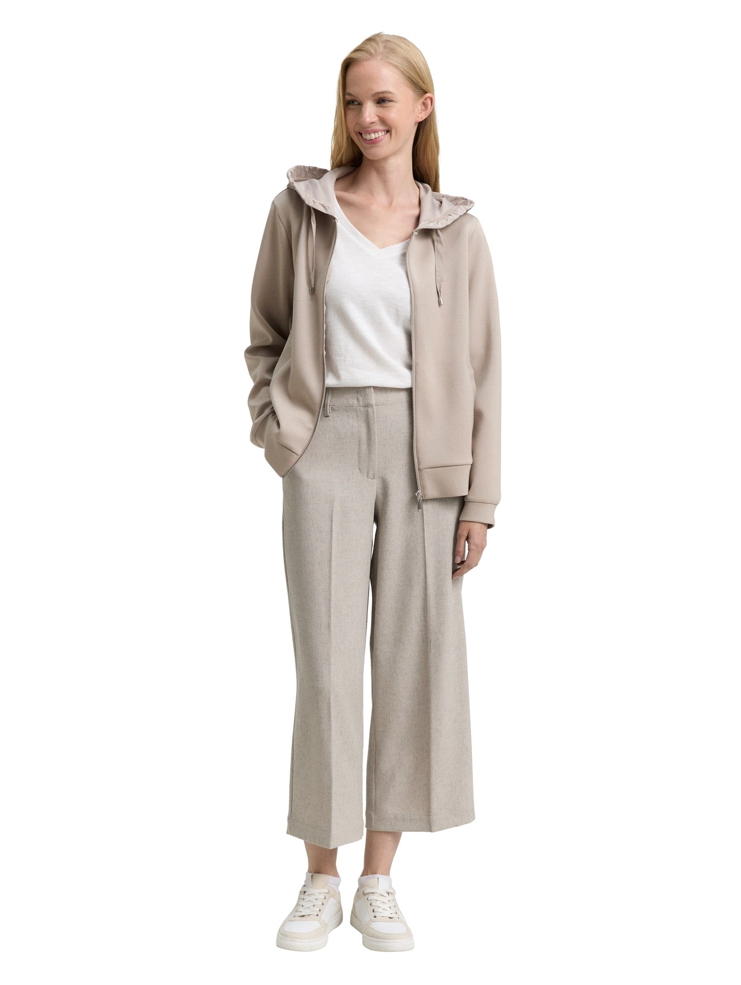 Sweatjacket with hood - 1048293