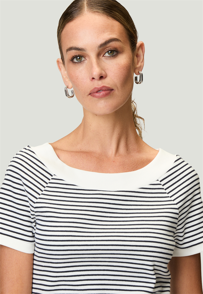 zero T-Shirt / Top - 1010002357
