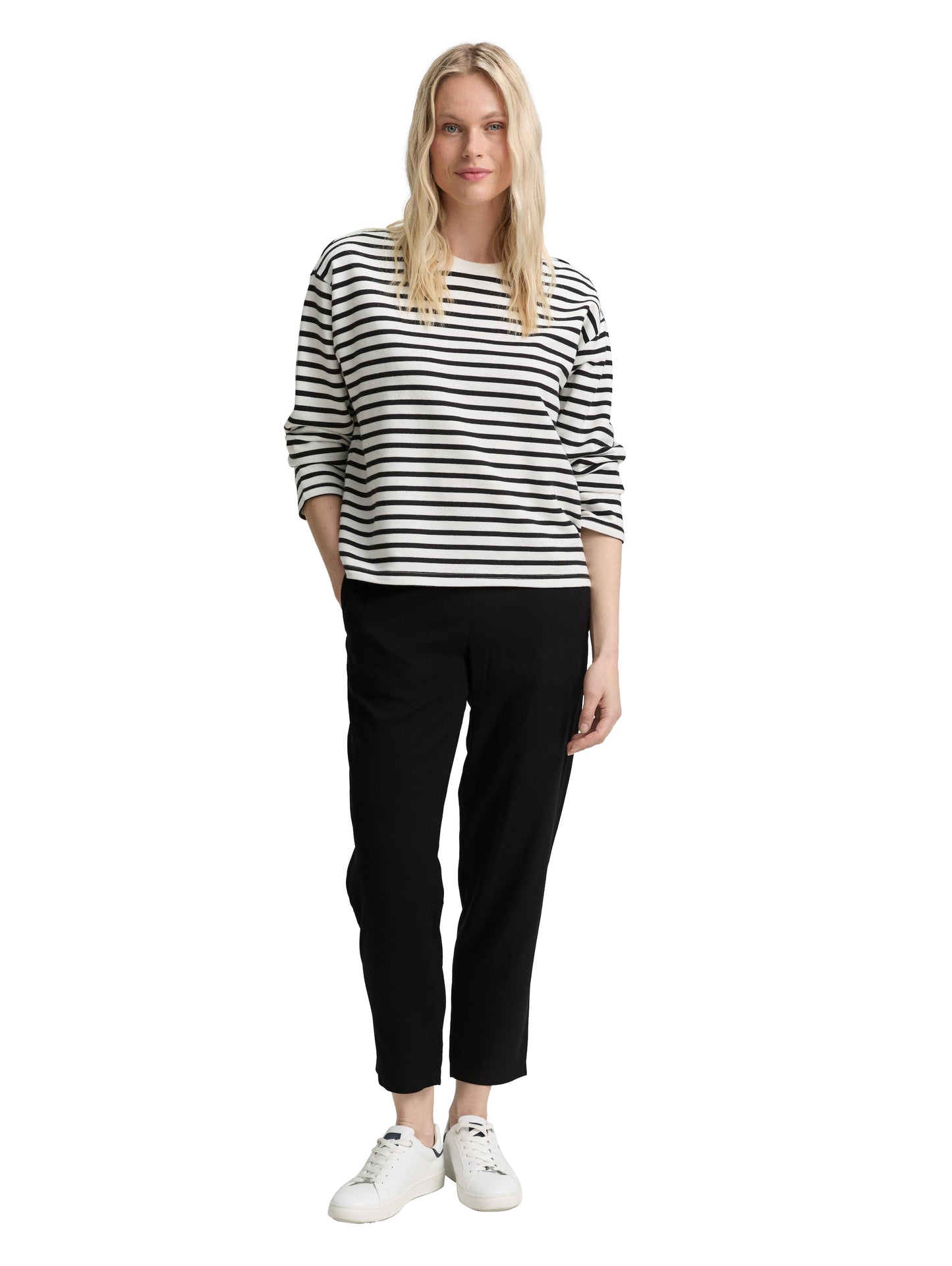 loose fit pants - 1046512