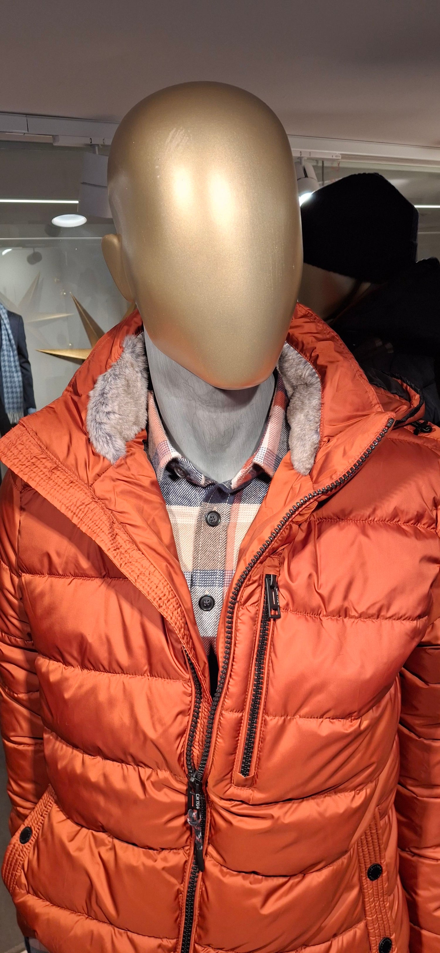 426329509 28.11.2025  Schaufenste 0