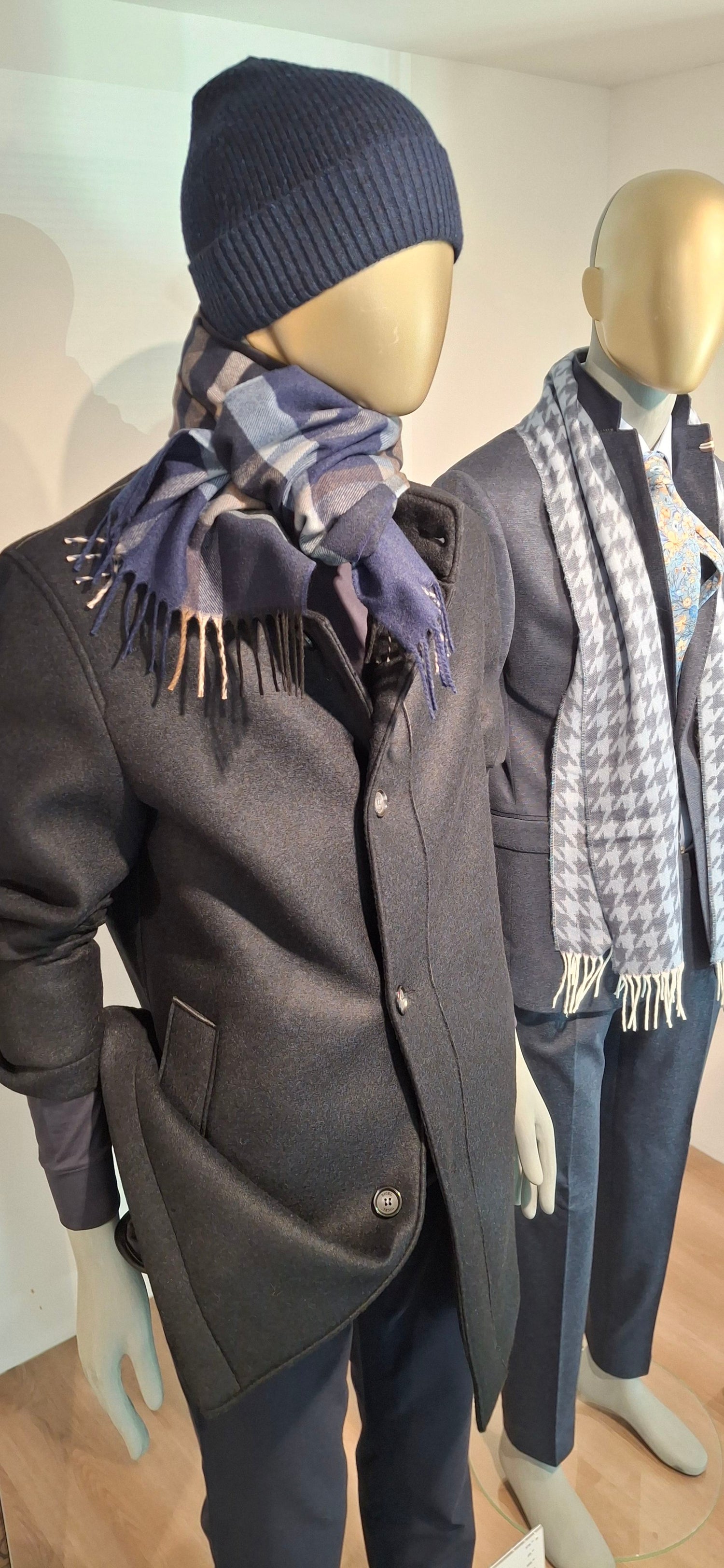 426327342 28.11.2025  Schaufenste 0