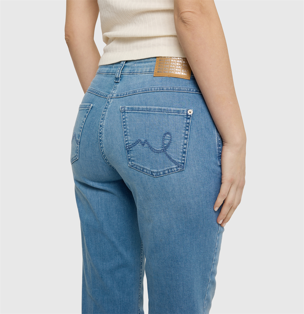 LAURA - 0387L522590