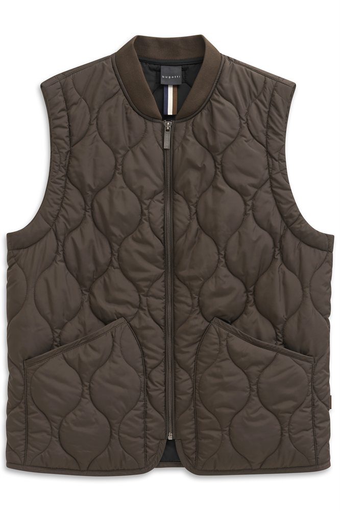 Pullover & Strickjacken