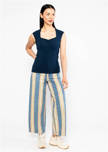 Sleeveless Top Let Romance Rule - 001261-120