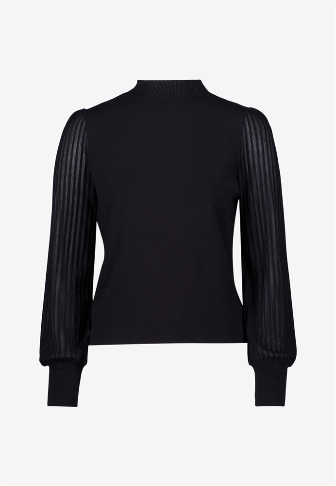 Pullover & Strickjacken