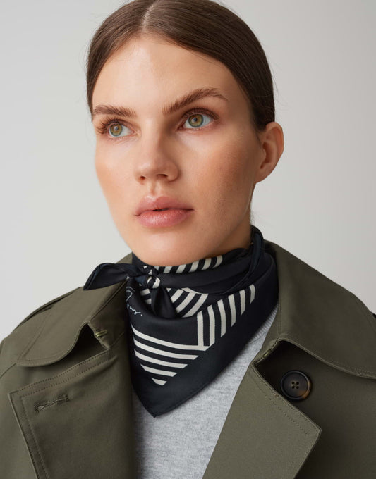 Adilly scarf - 10439013318367