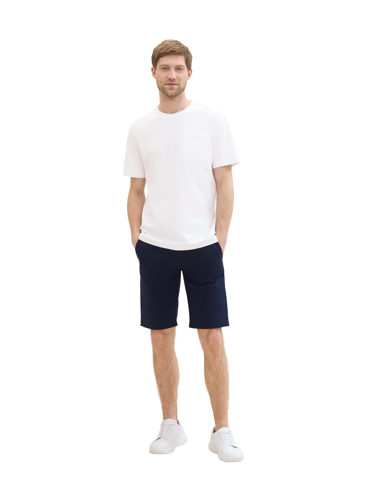 slim soft chino shorts w. belt - 1040237