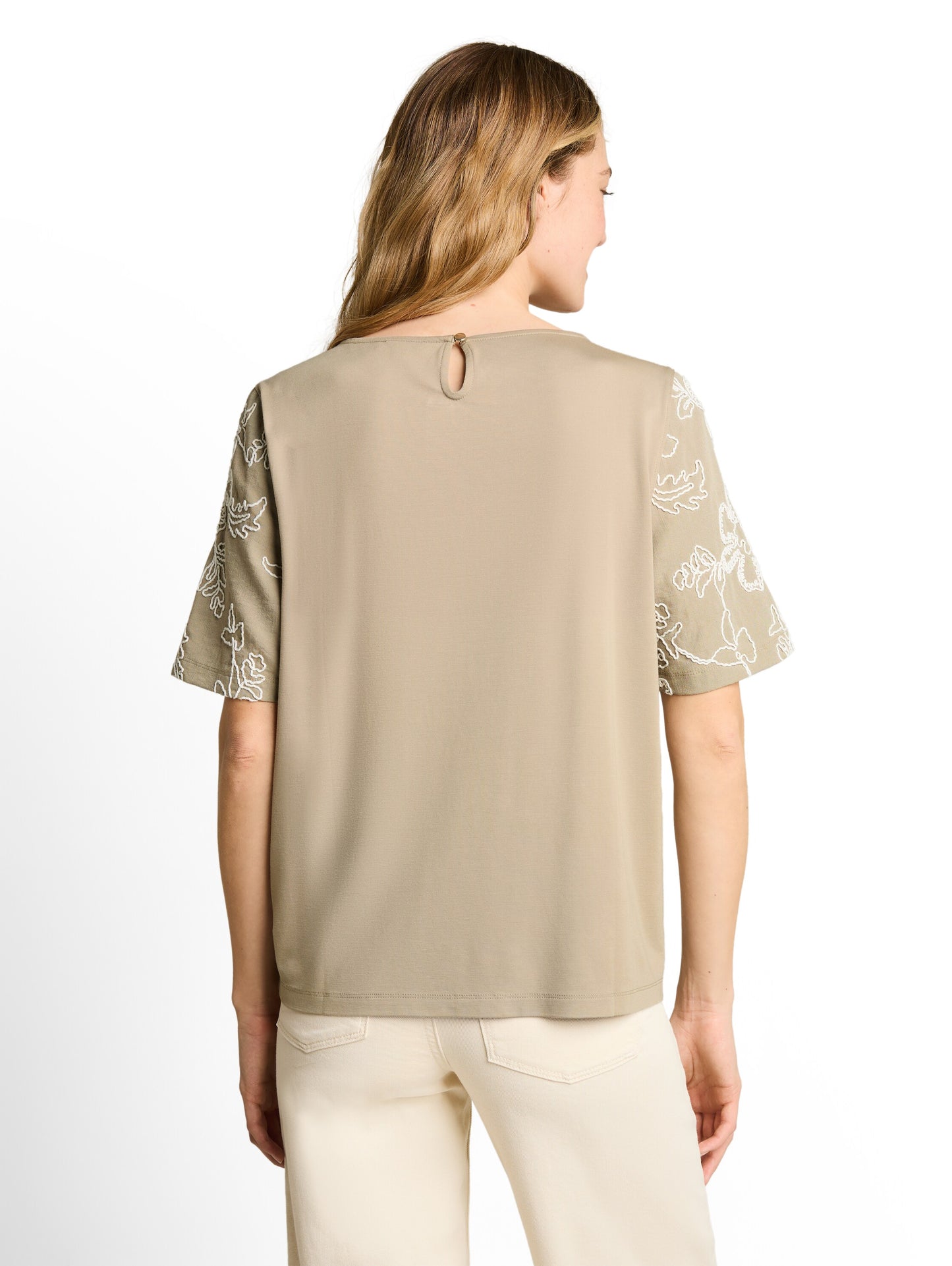 T-shirt with embroidered sleev - 1052152