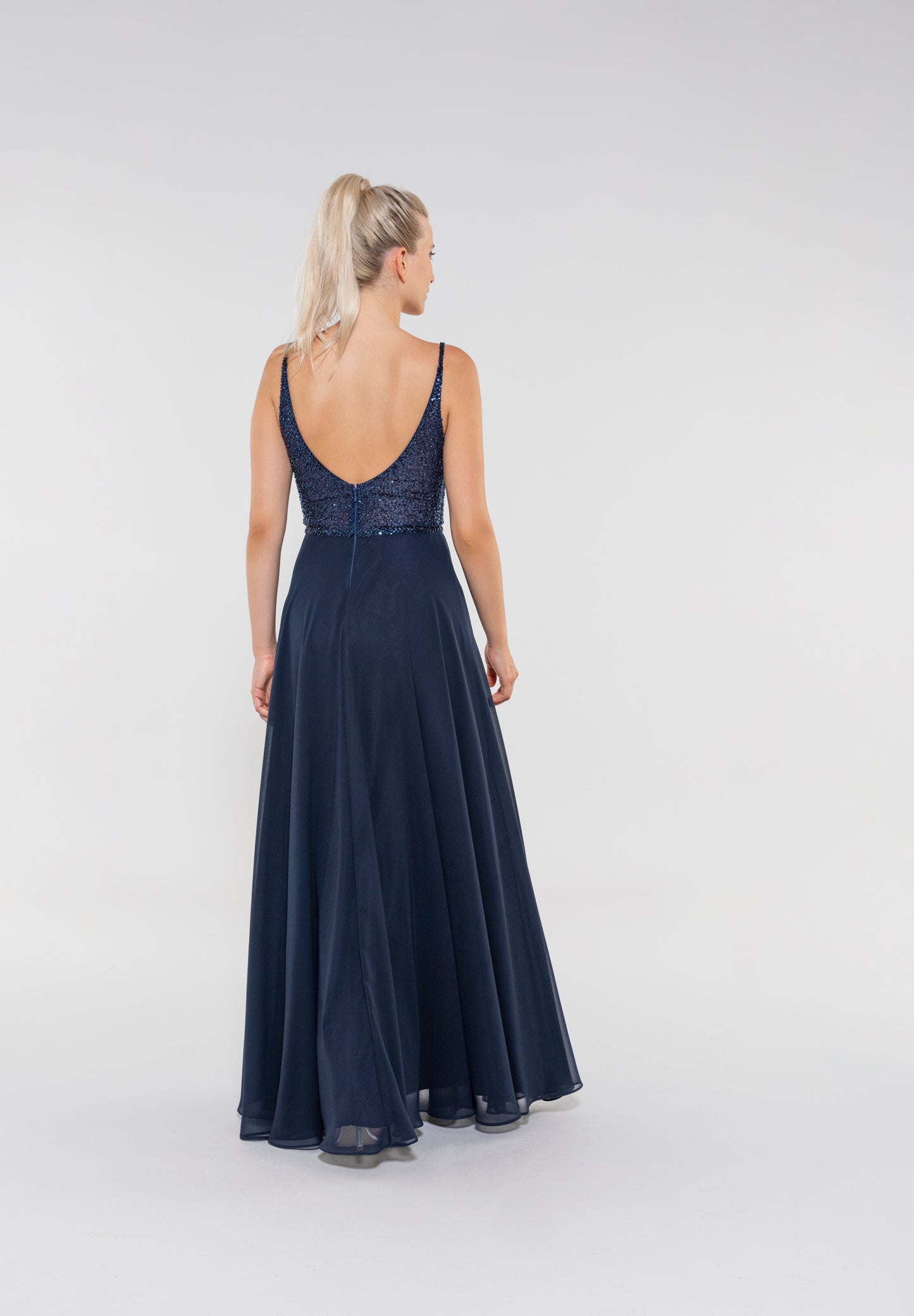 Abendkleid aus Materialmix - 5AC10500