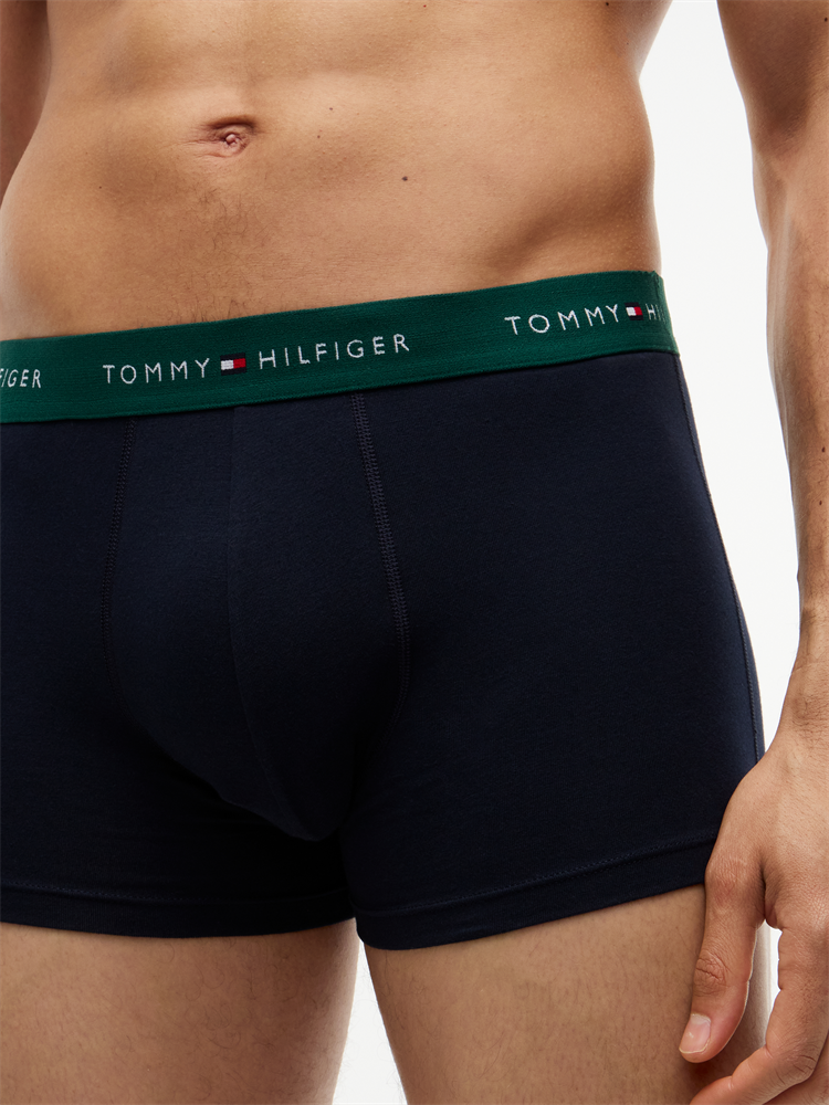 3P TRUNK WB - UM0UM03890