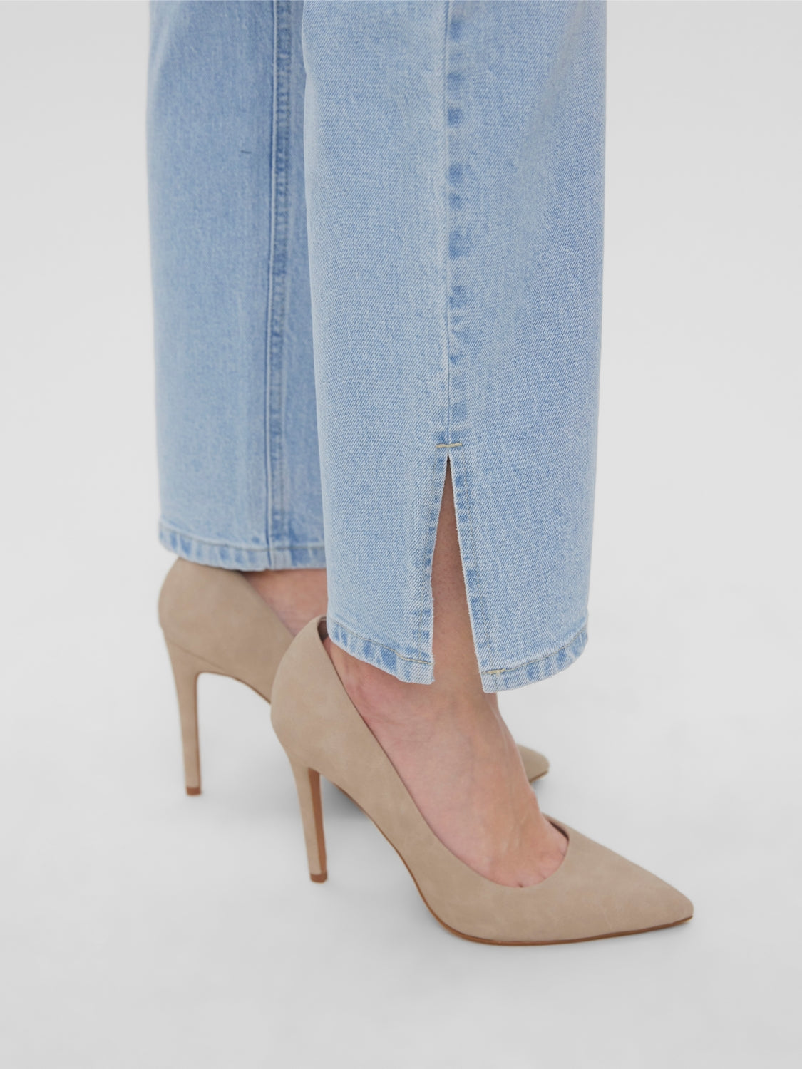 VMELLIE HR STRAIGHT SLIT JEANS GU31 - 10261486