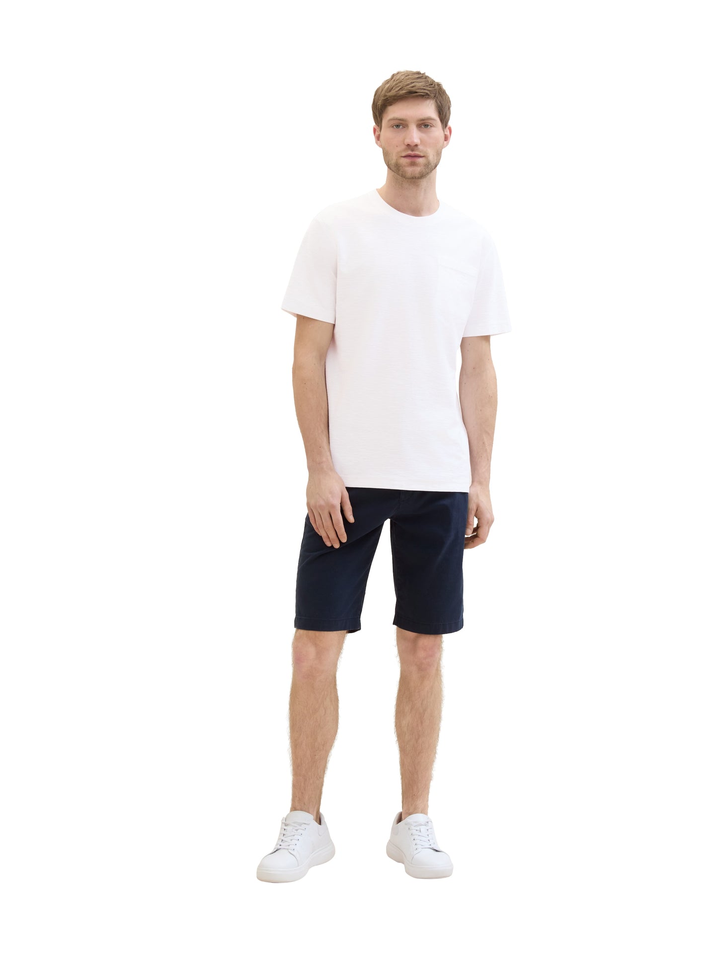 slim soft chino shorts w. belt - 1040237