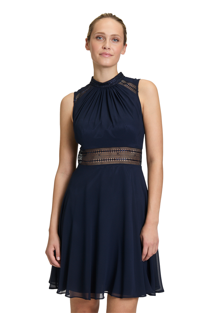 Kleid Kurz ohne Arm - 01314825