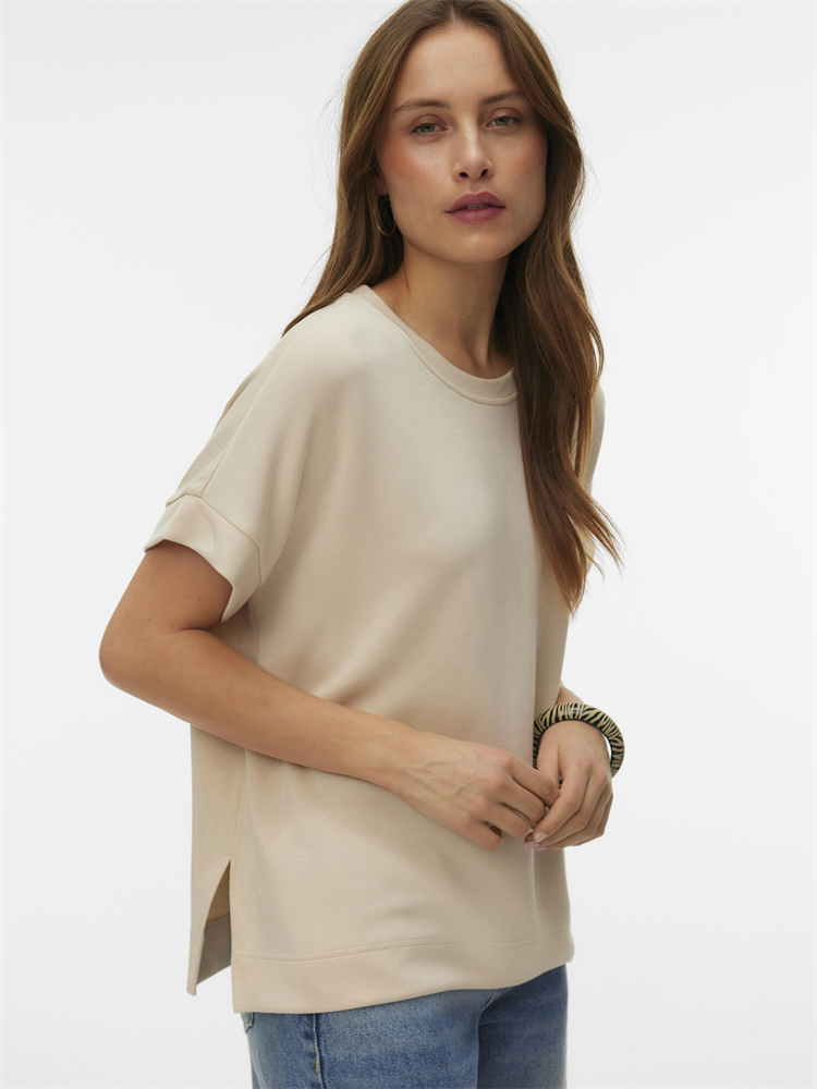 VMHALI SS O-NECK TOP JRS GA BOO - 10339414