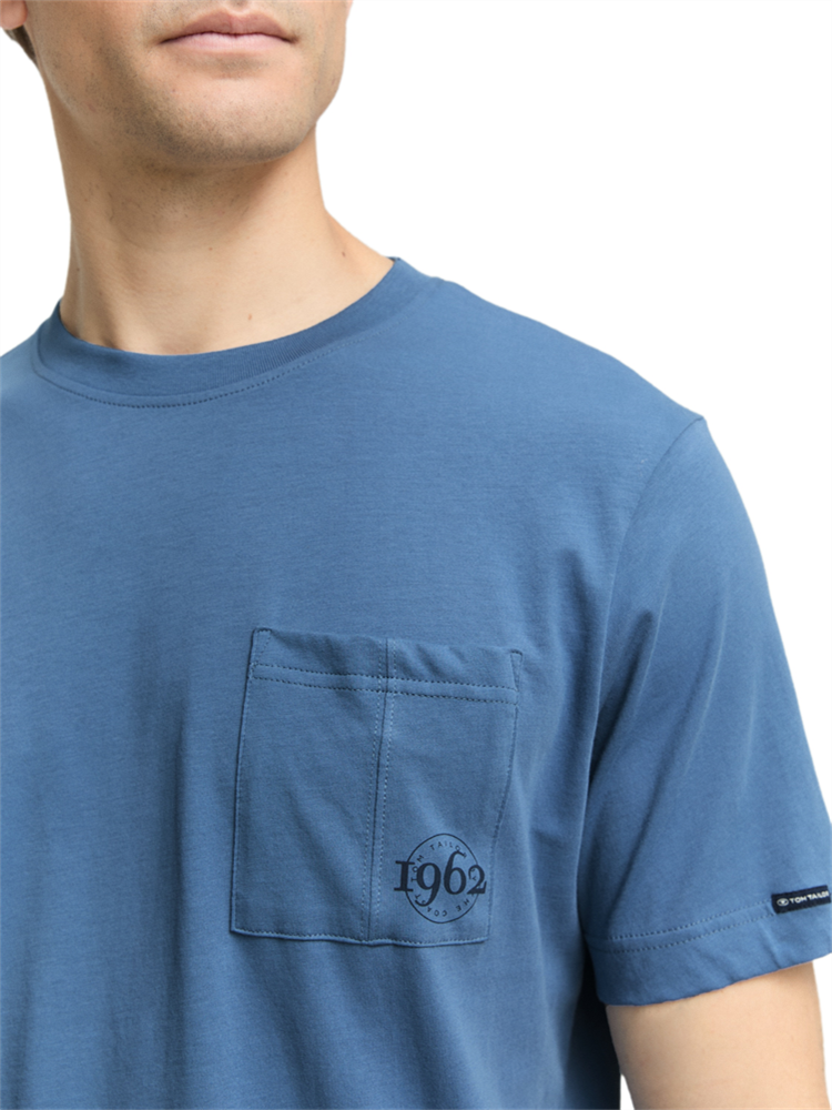 t-shirt with pocket - 1048627