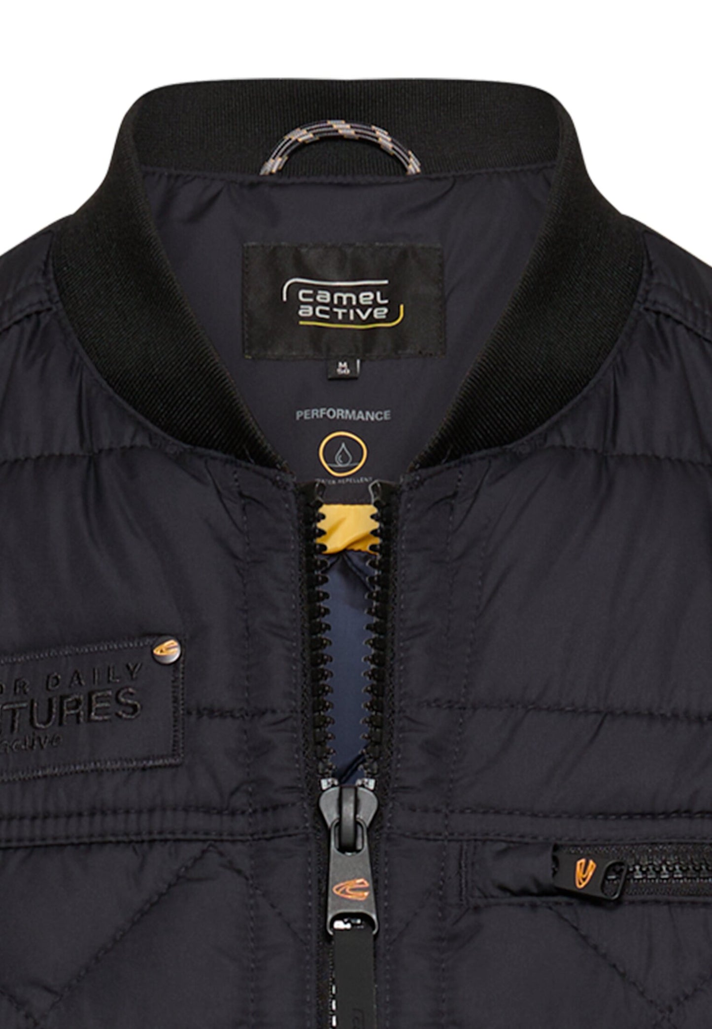 Outdoor Vests - 8N68460230