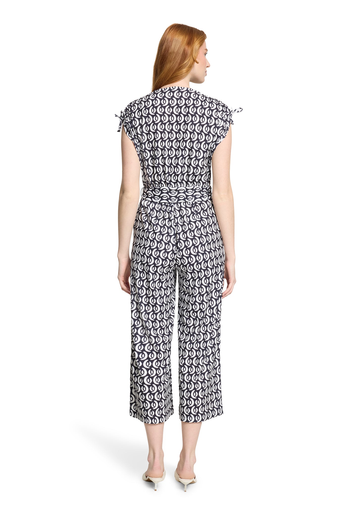 Overall - 61751947