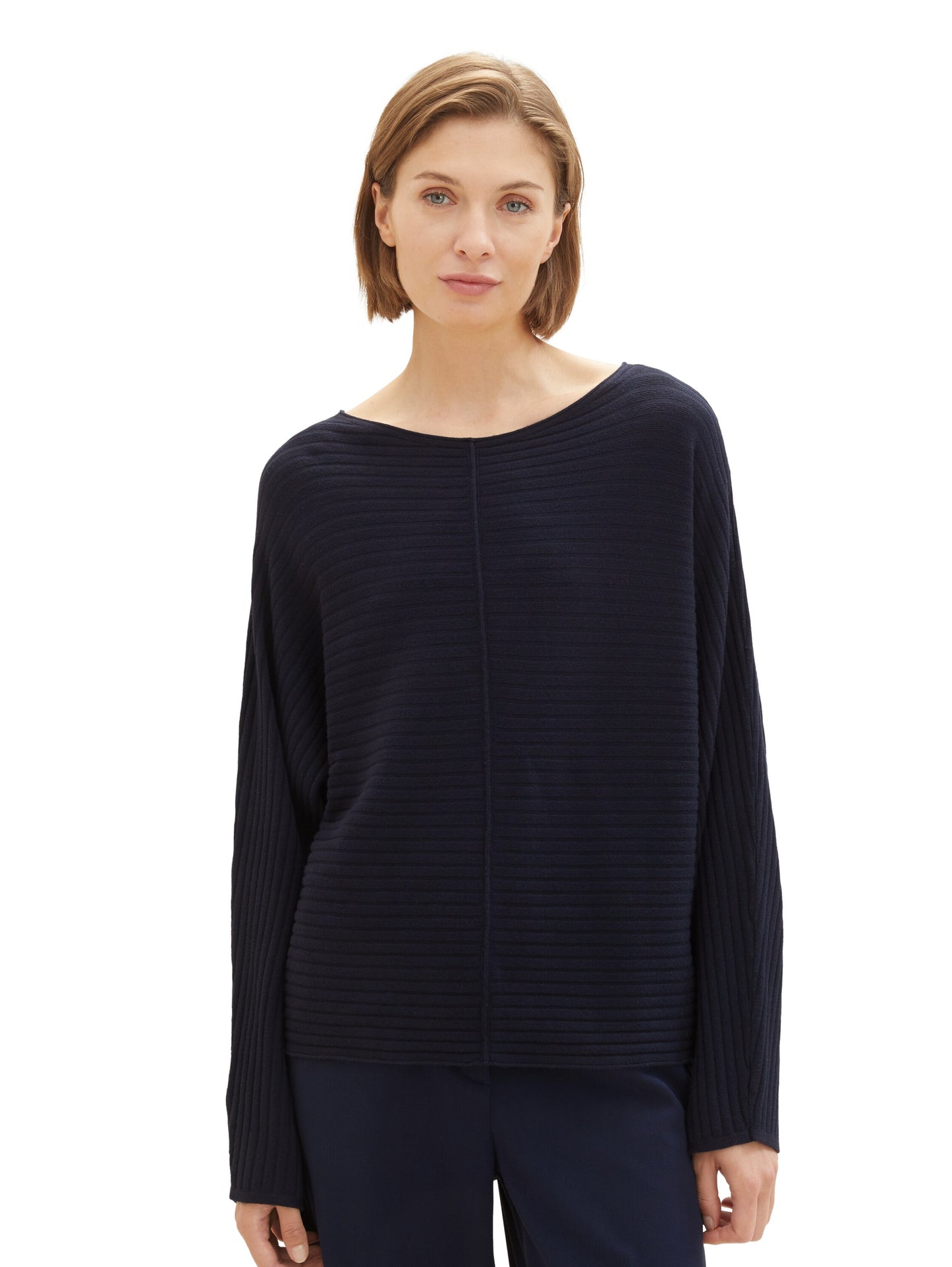 Knit structured batwing - 1037737