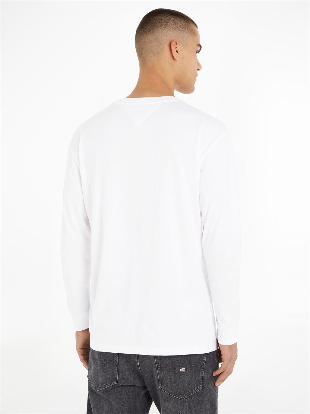 TJM CLSC LINEAR CHEST L/S TEE - DM0DM16879